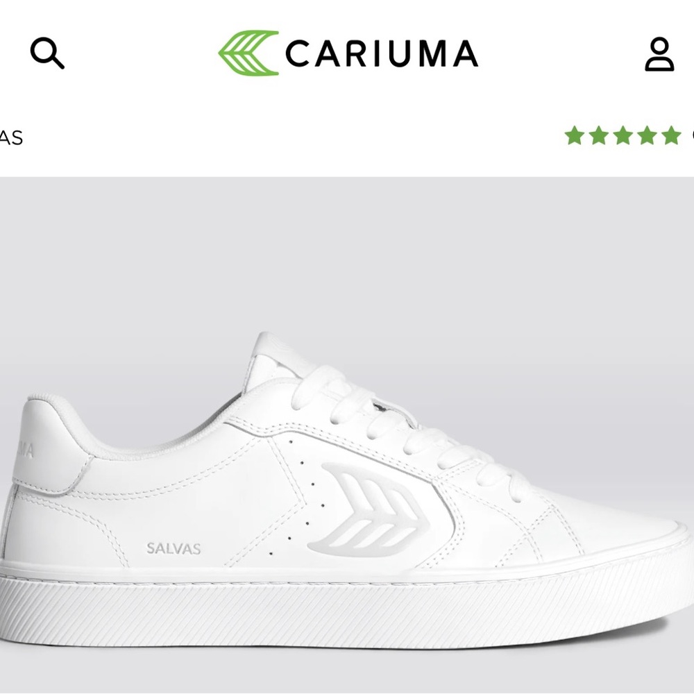 Cariuma Leather Sneaker